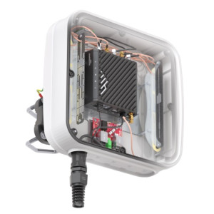 Taoglas THOR92 (Thunder) 6:1 Integrated Antenna for the Ericsson R920 Router, IP67 rated, wall or pole mount